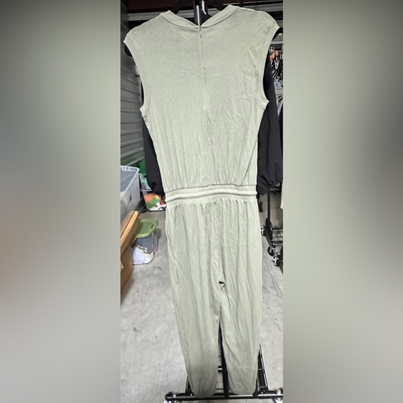 ATM | High Torsion Sleeveless Jumpsuit - Picture 4 of 6